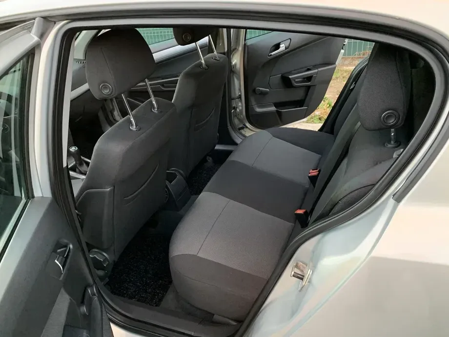 Opel Astra H Classic 1.6i — imagine 6