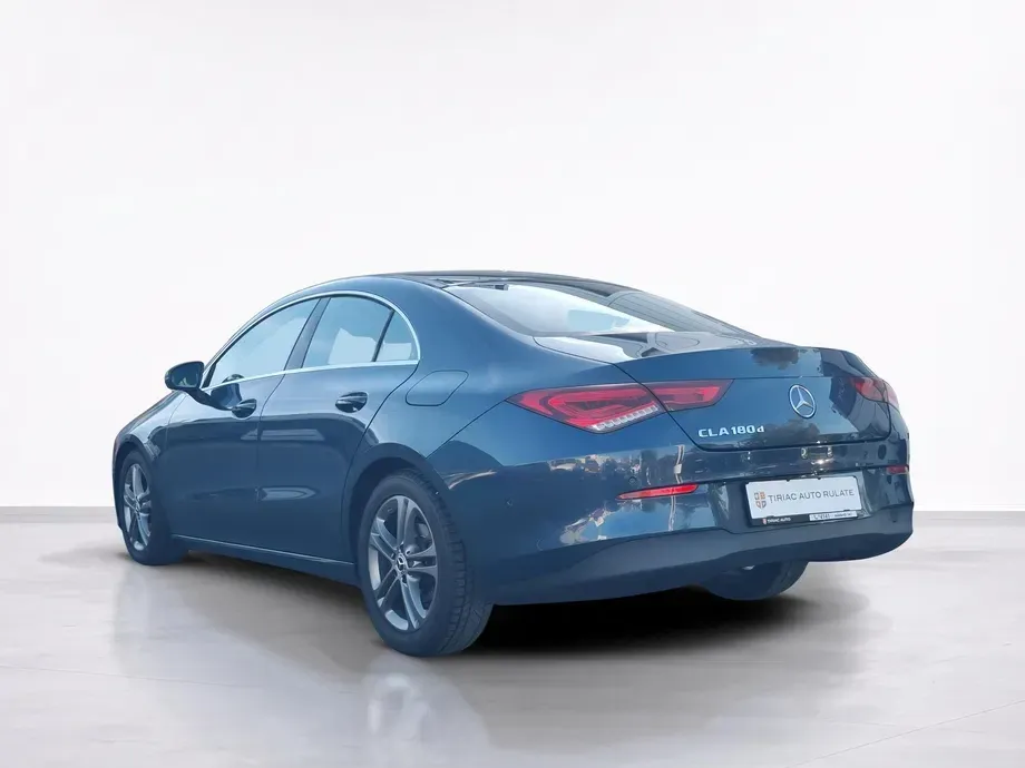 Mercedes-Benz CLA 180 d 7G-DCT — imagine 3