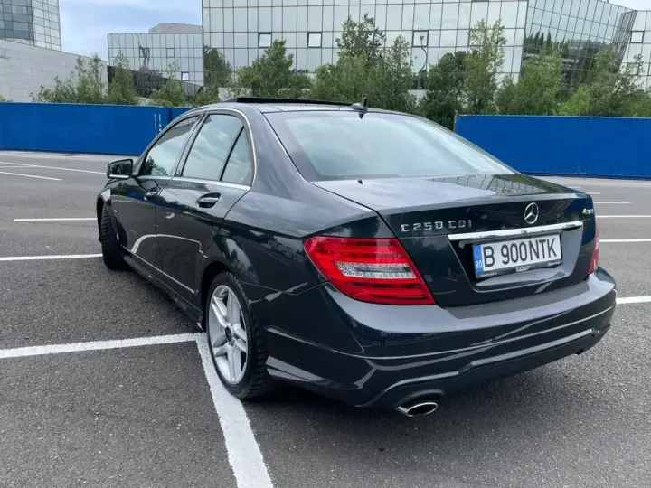 Mercedes-Benz C W204 250 CDI 4-Matic BlueEFFICIENCY