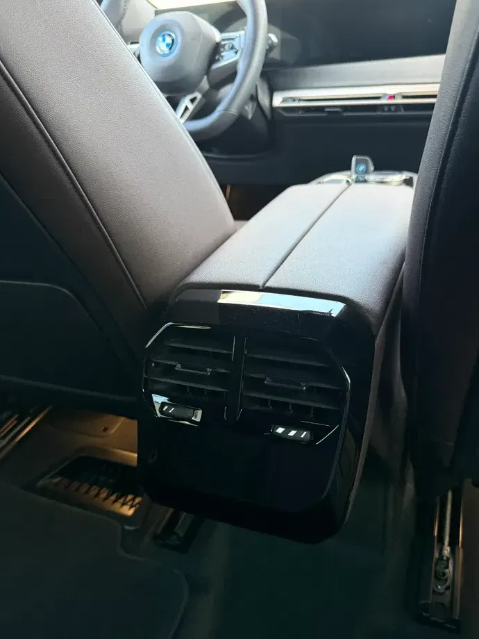 BMW iX xDrive40 — imagine 5