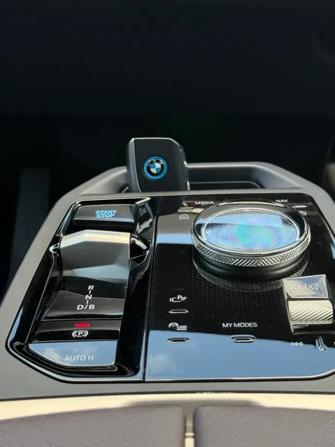 BMW iX xDrive40 — imagine 6