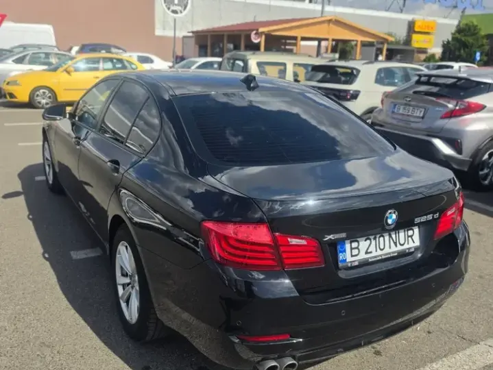 BMW Seria 5 F10/F11/F07 [2010 - 2017] 525d xDrive AT