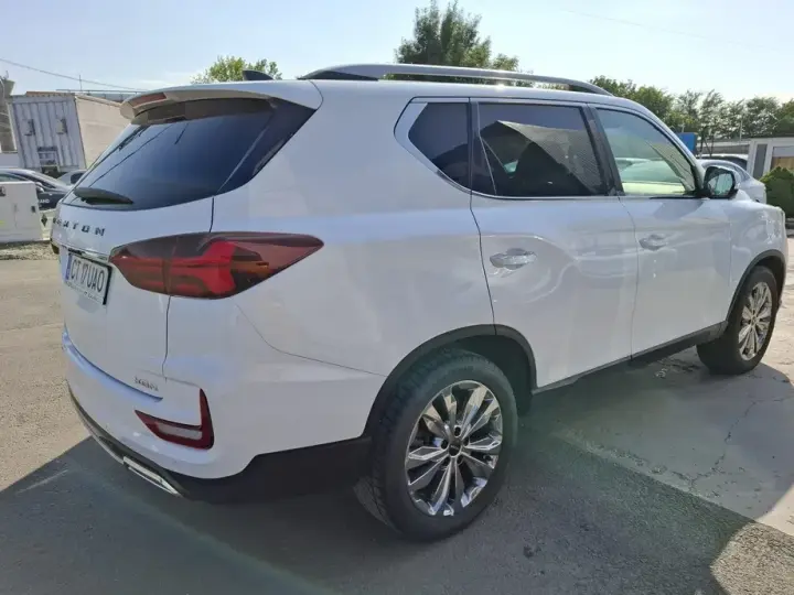 KGM Rexton