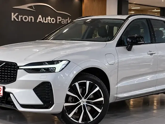 Volvo XC 60 T8 AWD Recharge Plus Bright