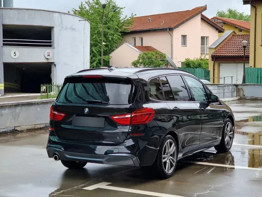 BMW Seria 2 — imagine 5