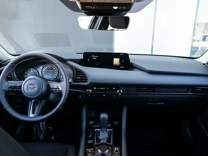Mazda 3 e-Skyactiv X186 AT MHEV Exclusive-Line