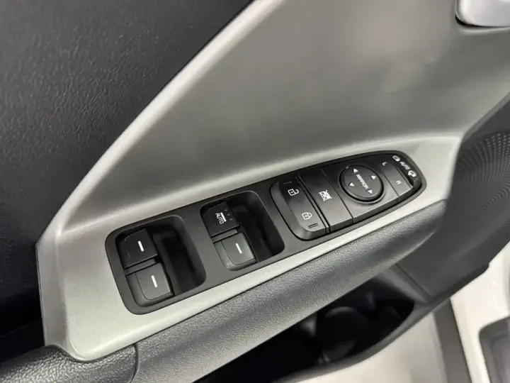 Kia Niro 1.6 GDI PHEV 2WD OPF Aut. Vision