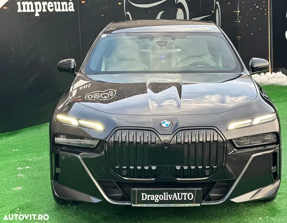 BMW Seria 7 G70 [2022-Prezent] — imagine 5