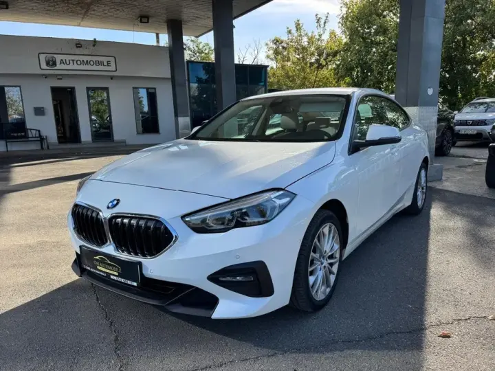 BMW Seria 2 218d AT