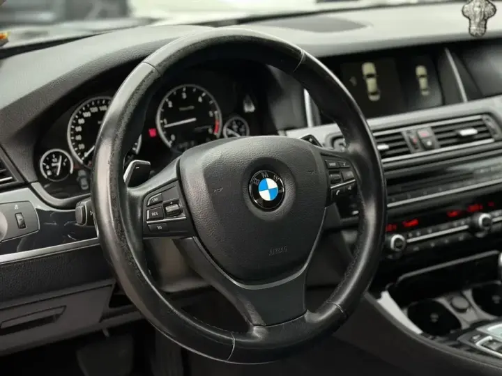 BMW Seria 5 520d Aut.