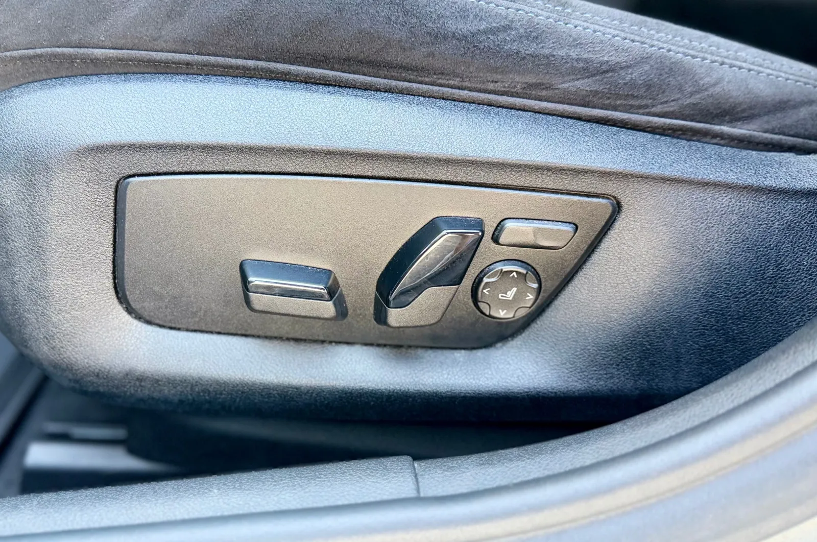 BMW Seria 5 G30 530e M sport — imagine 14