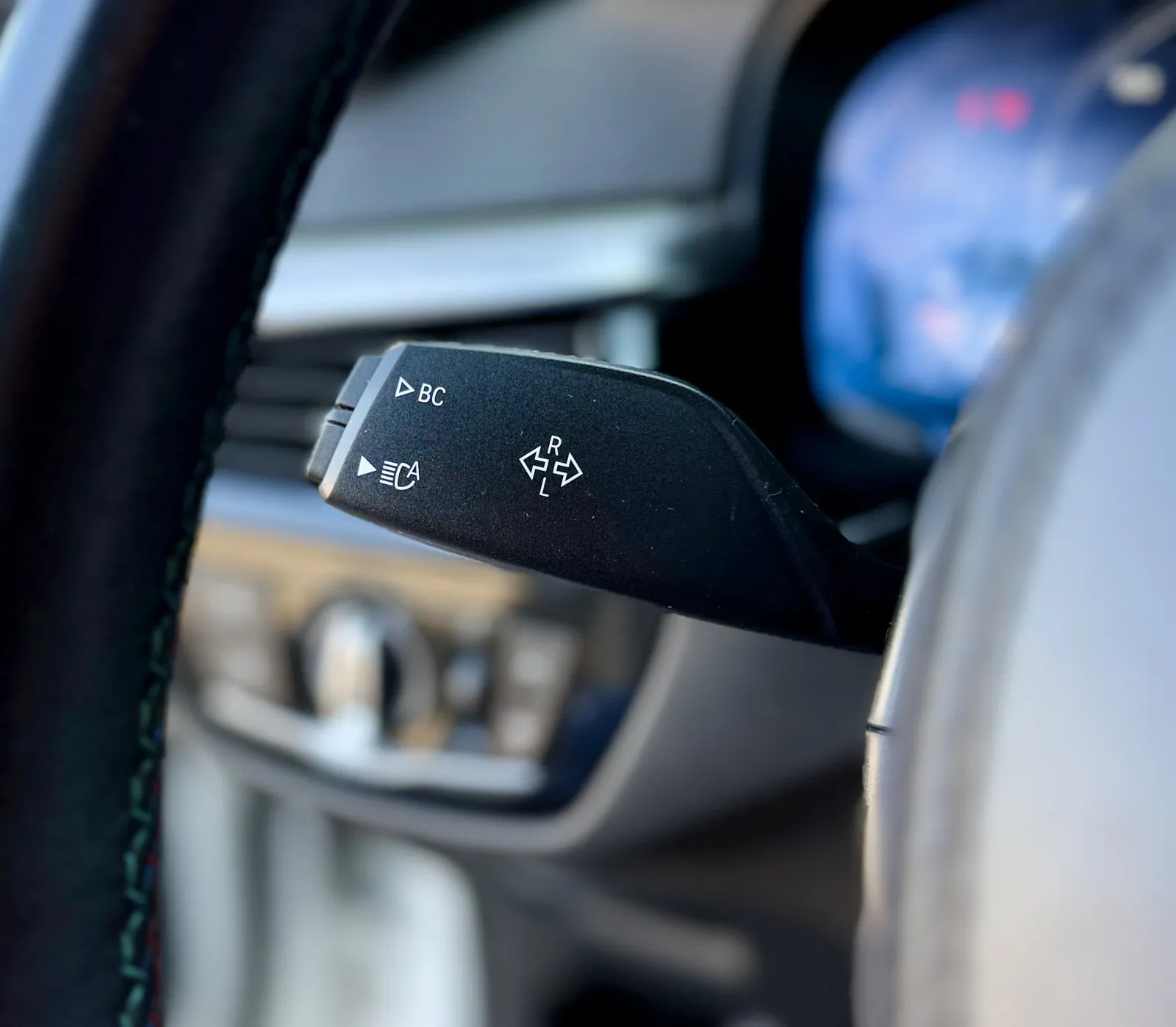 BMW Seria 5 G30 530e M sport — imagine 16