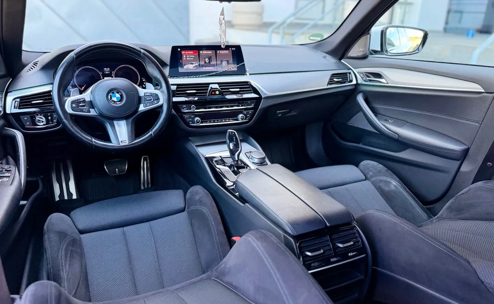 BMW Seria 5 G30 530e M sport — imagine 6