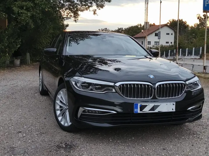 BMW Seria 5 G30 530e