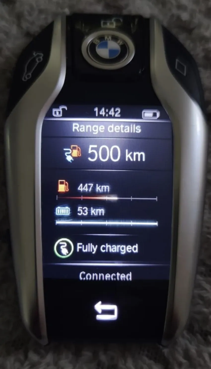 BMW Seria 5 G30 530e — imagine 8
