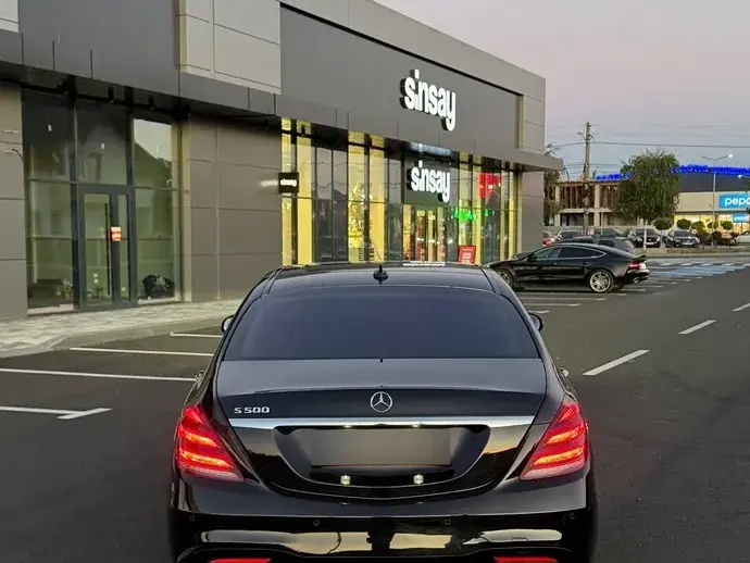 Mercedes-Benz S W222
