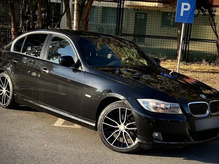BMW Seria 3 E90/E91/E92/E93