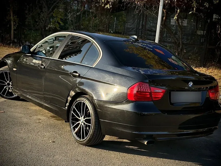 BMW Seria 3 E90/E91/E92/E93 — imagine 3