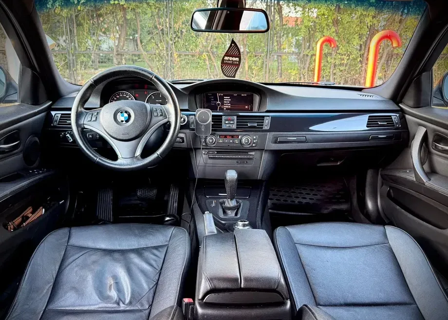 BMW Seria 3 E90/E91/E92/E93 — imagine 7