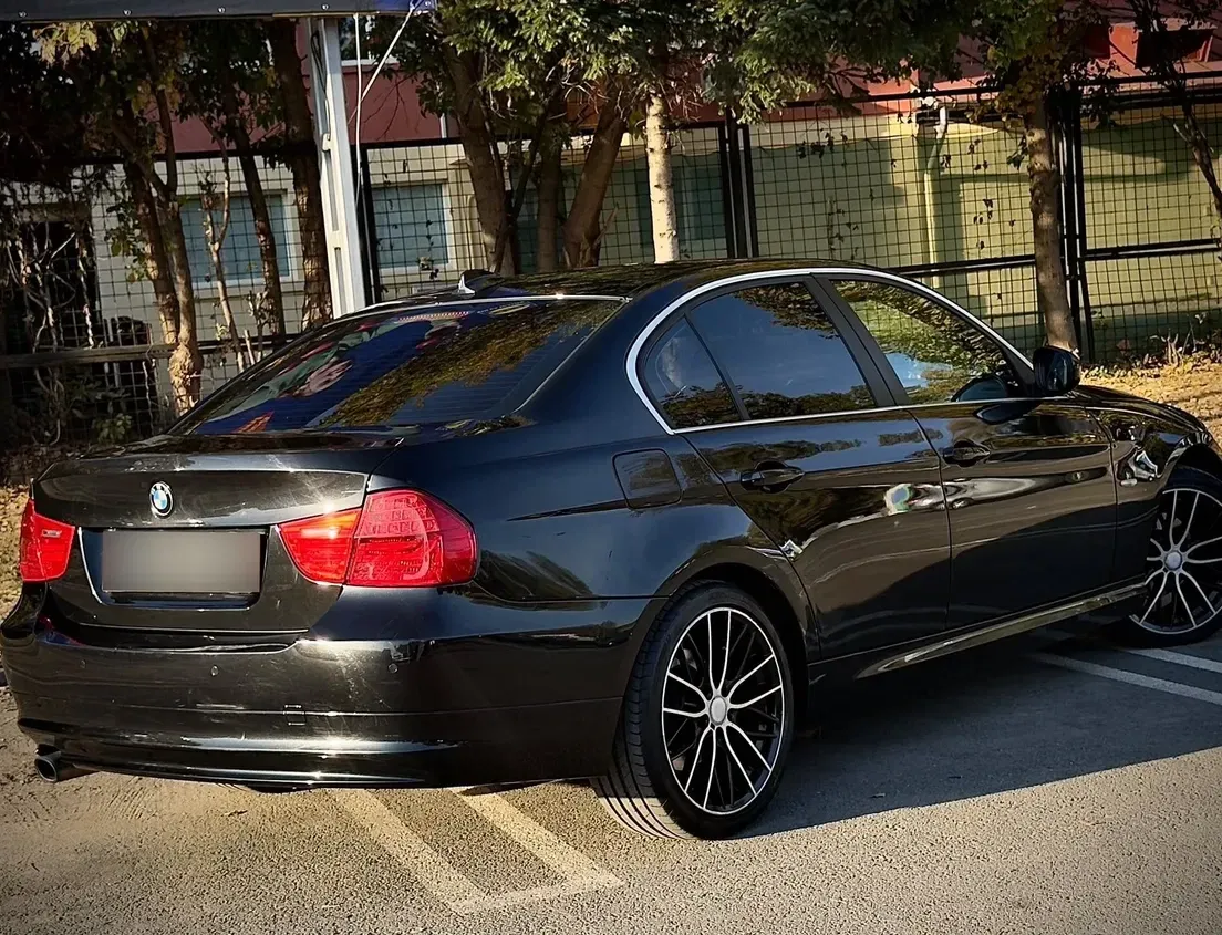 BMW Seria 3 E90/E91/E92/E93 — imagine 9