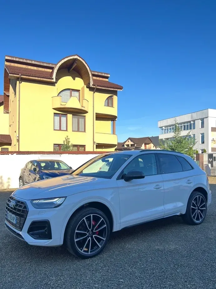 Audi Q5 FY 40 TDI quattro S tronic sport — imagine 2