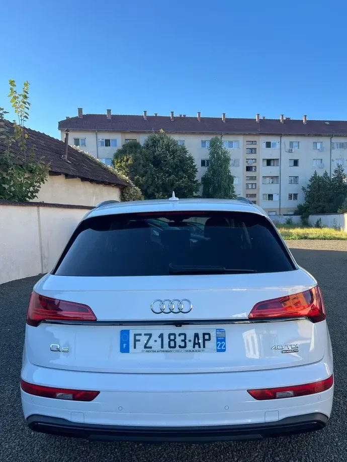 Audi Q5 FY 40 TDI quattro S tronic sport — imagine 8