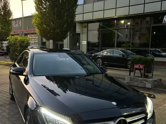 Mercedes-Benz C W205 180 d T-Modell