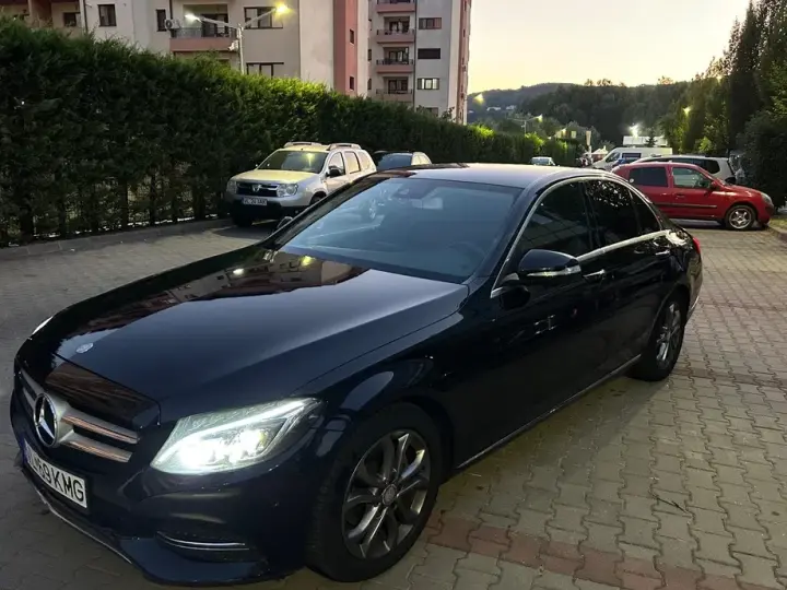 Mercedes-Benz C W205 180 d T-Modell