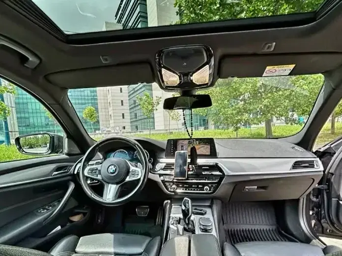BMW Seria 5 G30/G31