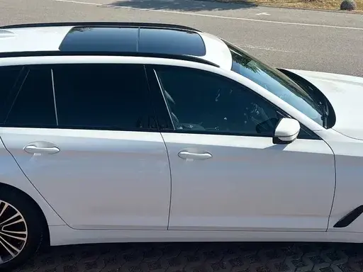 BMW Seria 5 G30/G31 520d xDrive AT MHEV