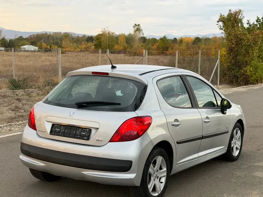 Peugeot 207 — imagine 4