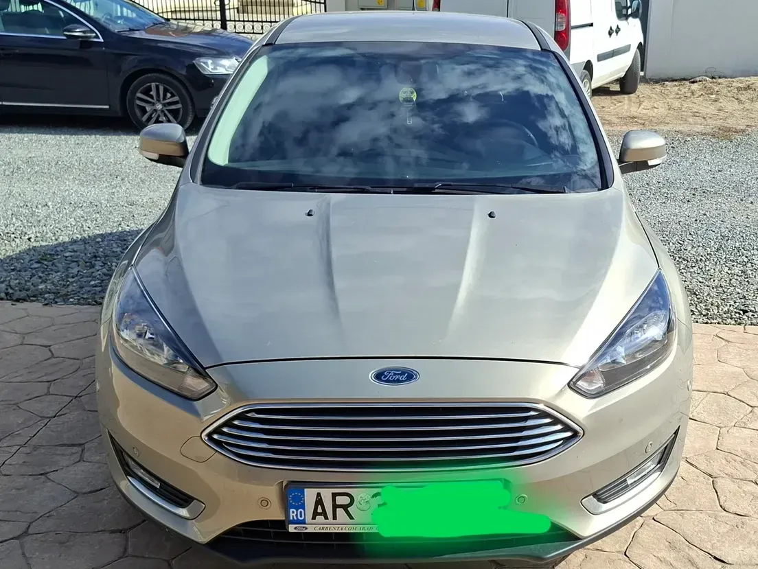 Ford Focus MK3 — imagine 9
