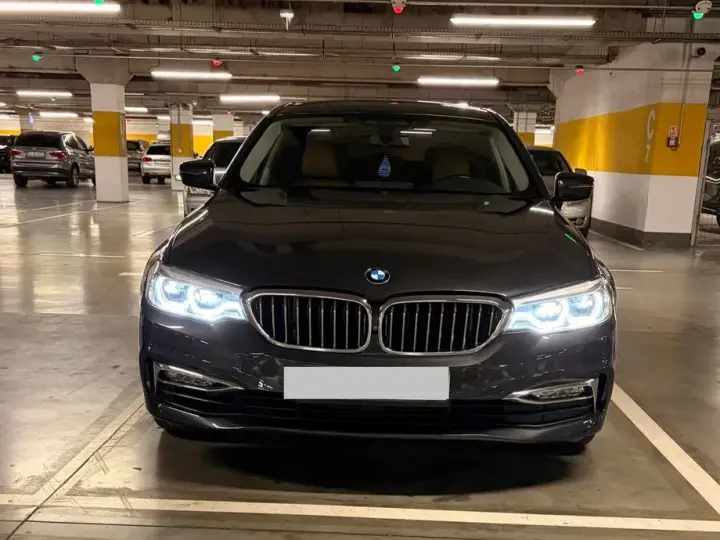 BMW Seria 5 G30/G31 520d xDrive AT
