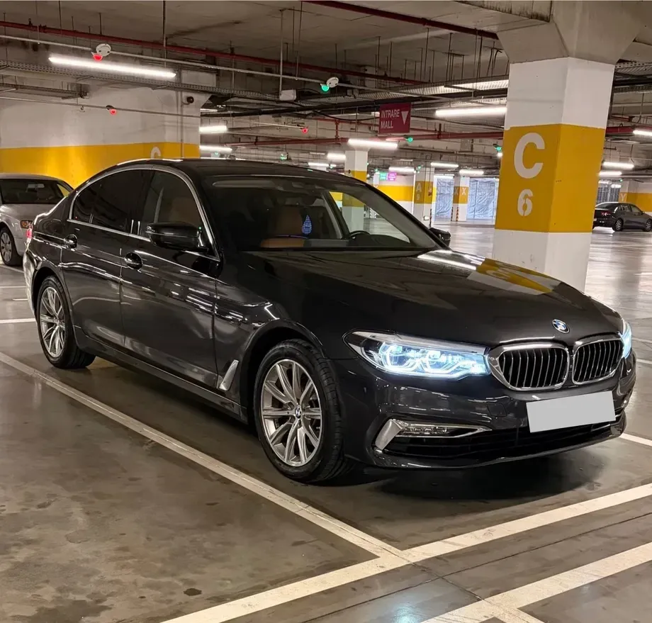 BMW Seria 5 G30/G31 520d xDrive AT — imagine 3