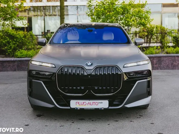 BMW Seria 7 G70 [2022-Prezent]