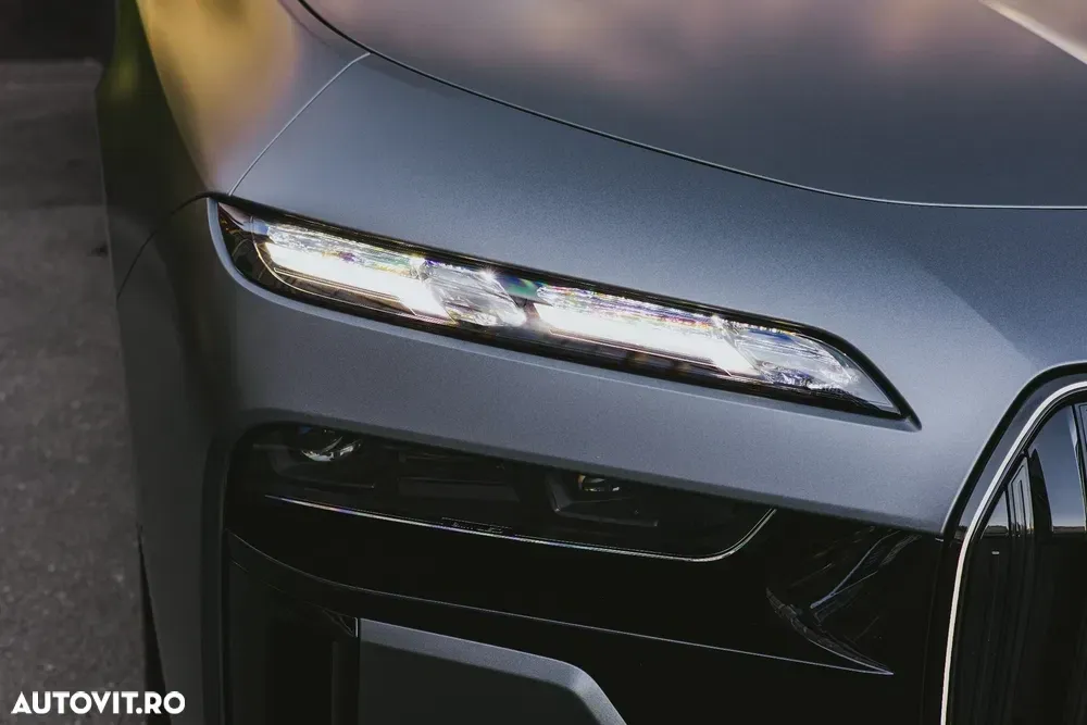 BMW Seria 7 G70 [2022-Prezent] — imagine 5