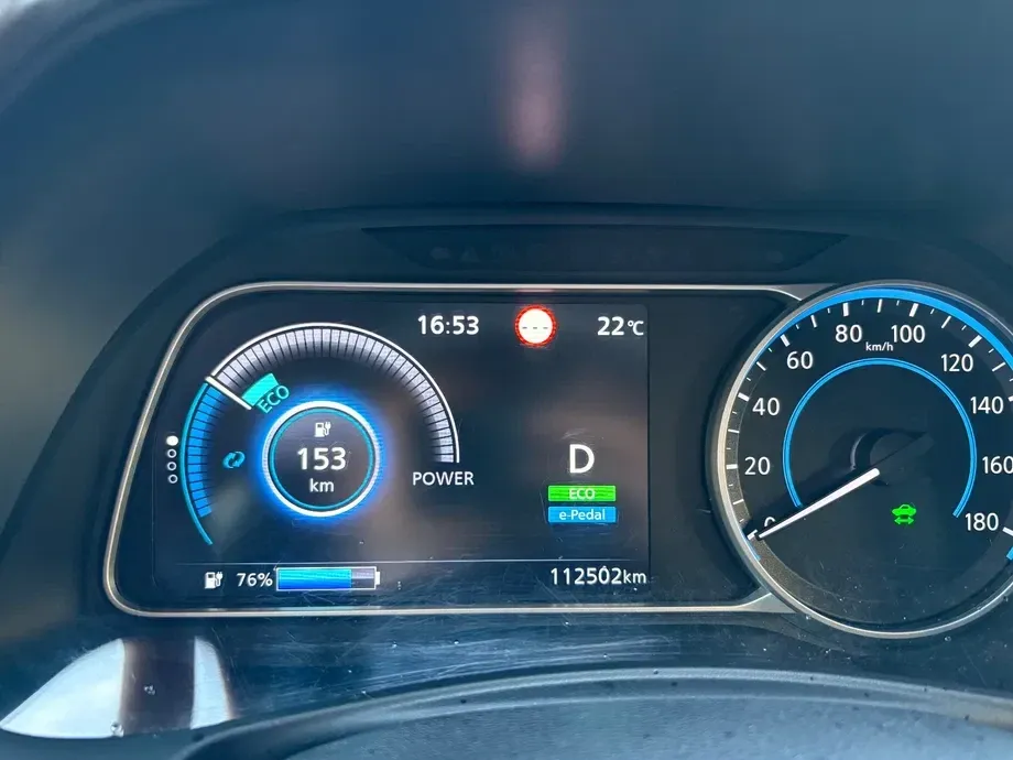 Nissan Leaf II — imagine 8