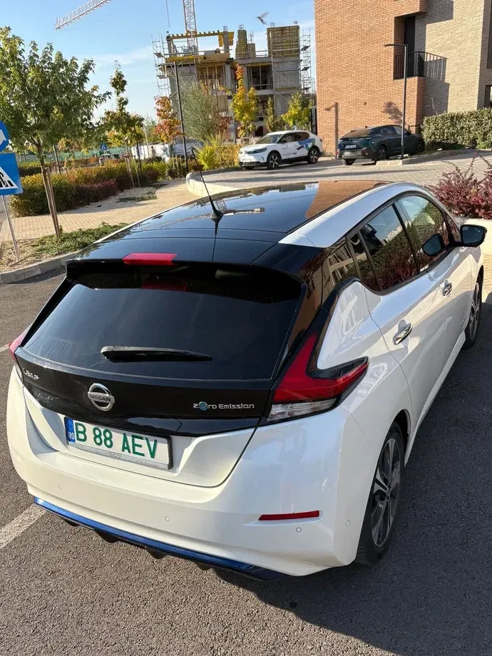 Nissan Leaf II — imagine 4