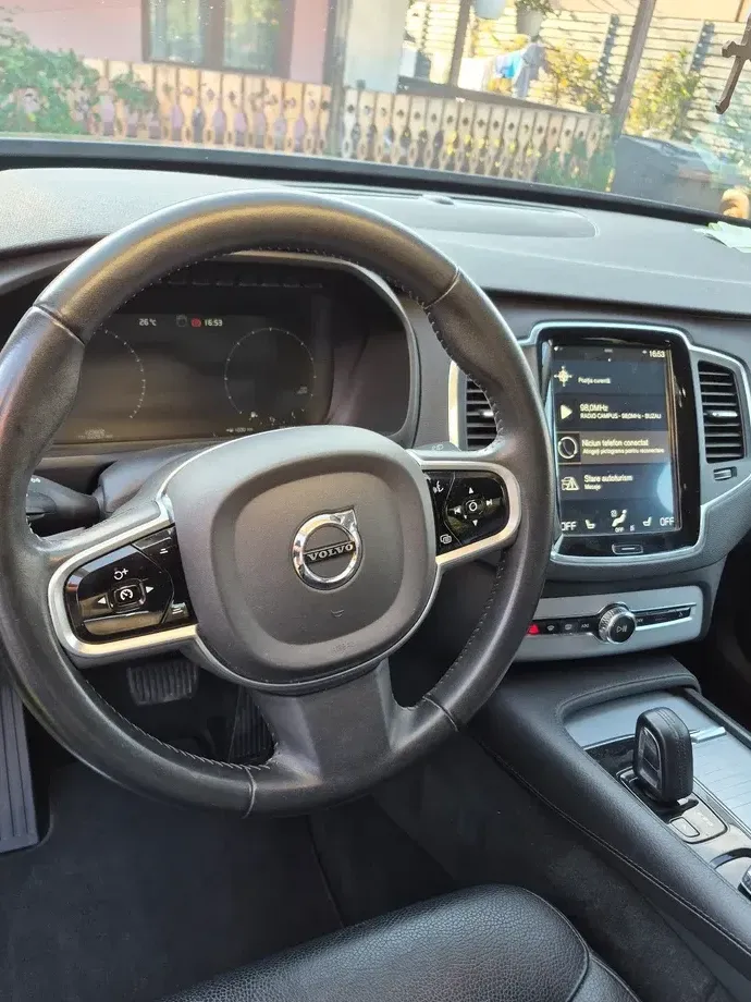 Volvo XC 90 II — imagine 10