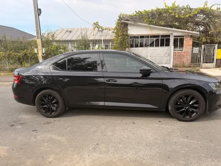 Škoda Superb III