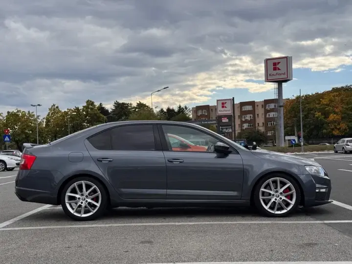 Škoda Octavia III 2.0 TDI RS