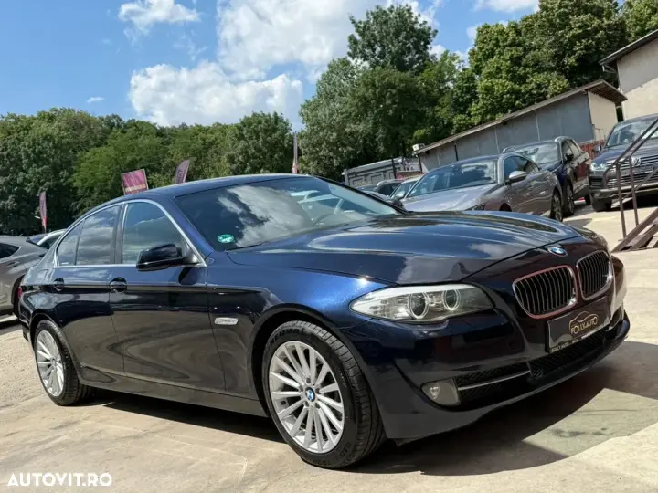 BMW Seria 5 F10/F11/F07 [2010 - 2017] 520d