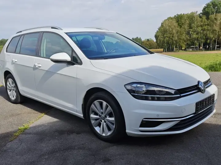Volkswagen Golf VII