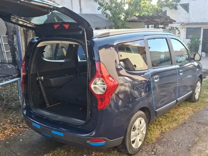 Dacia Lodgy
