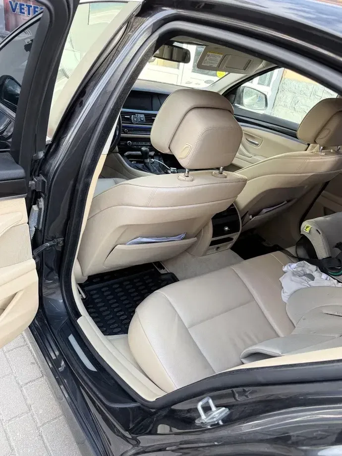 BMW Seria 5 F10/F11/F07 — imagine 4