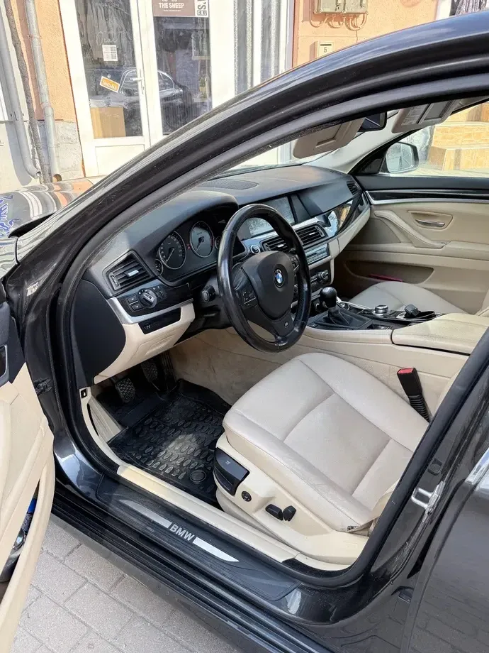 BMW Seria 5 F10/F11/F07 — imagine 3