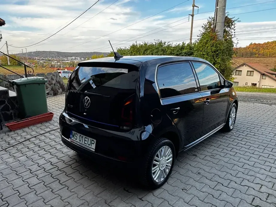 Volkswagen e-Up! — imagine 3