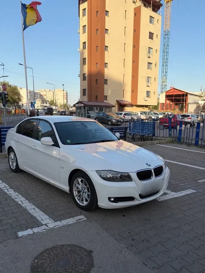 BMW Seria 3 E90/E91/E92/E93 318d — imagine 3