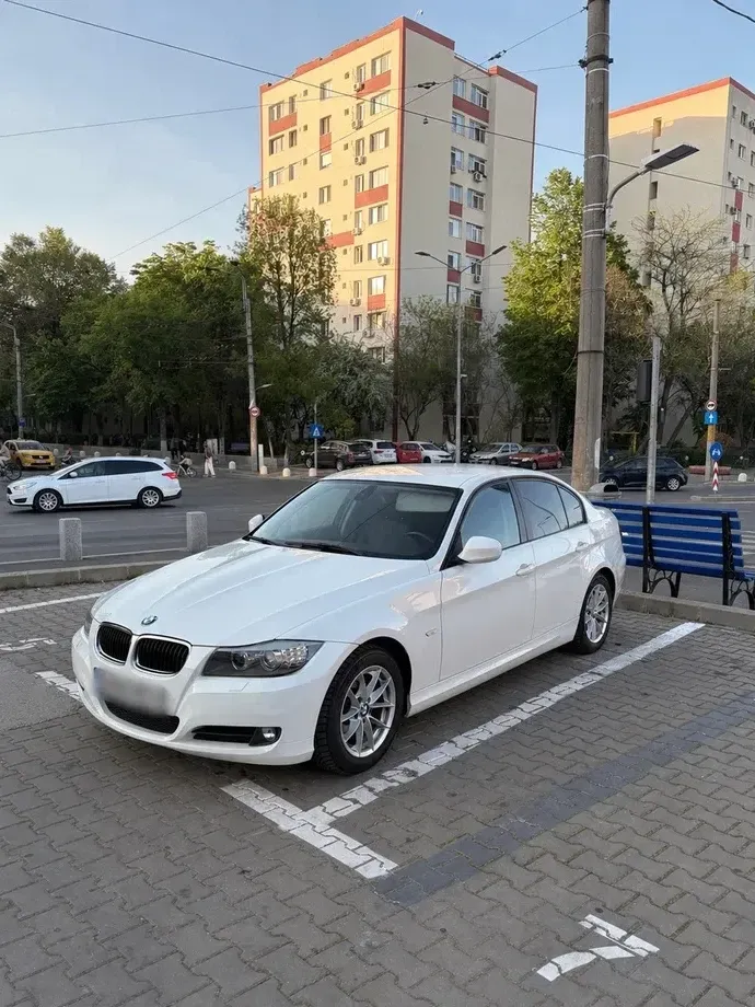 BMW Seria 3 E90/E91/E92/E93 318d — imagine 2