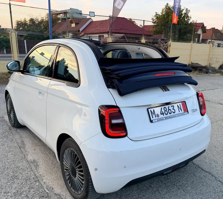 FIAT 500E 42kWh ICON — imagine 2